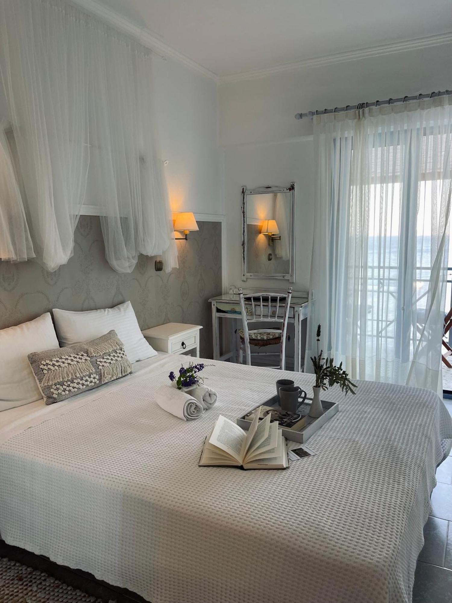 Hotel Avlakia Кокари Екстериор снимка