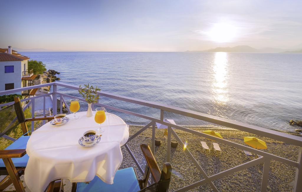Hotel Avlakia Кокари Екстериор снимка